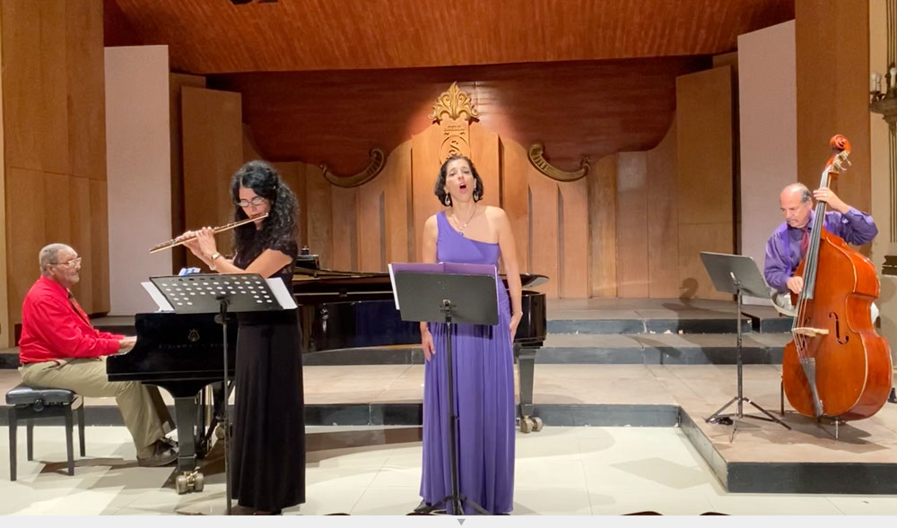 Ana Maria Ruimonte - Alan Lewine - Performing