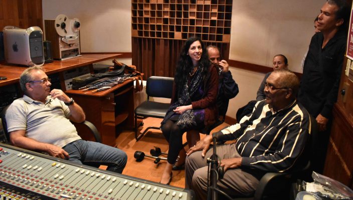 Huberal Herrera - Ana Maria Ruimonte - Alan Lewine - Studio session